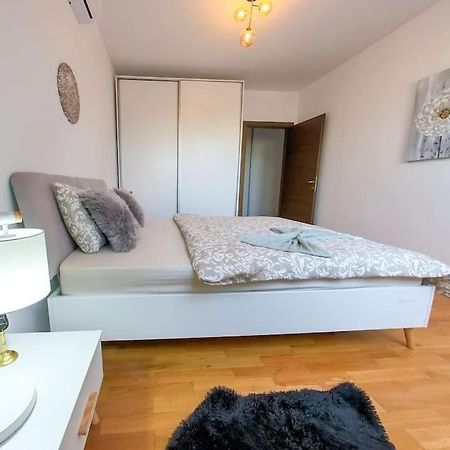 Bucharest Central Dd Apartment ภายนอก รูปภาพ